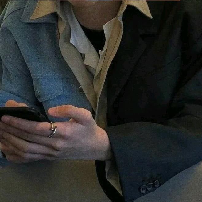 等你拉开我的帷幕封面